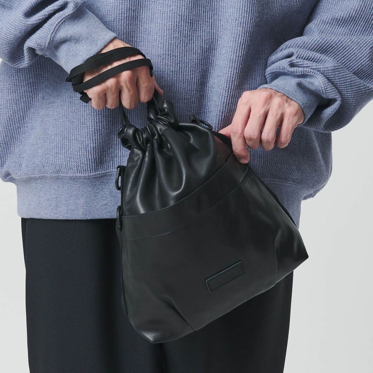 BAICYCLON＞レザーライク ドロー ストリング 巾着 バッグ