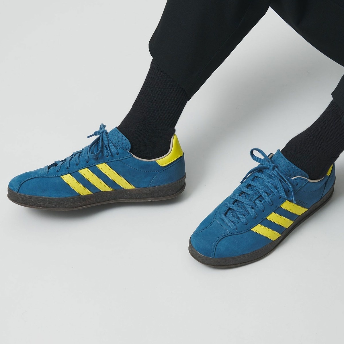[}C]adidas OriginalsK[ ChA v Xj[J[/r[eB[[X iCebhA[YiBEAUTY&YOUTHj COBALT
