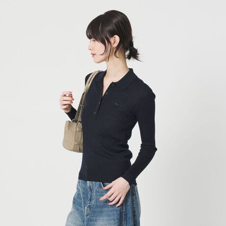 [^ԁF16134000000]iȃX|[c~bNXR[fɊ􂷂遃LACOSTE|J[jbgfUC[߂̃fReCtF~jȎdオ̋ݕtjbgvI[o[B炩ȎG̖100̑fނƔ̂V[XdĂɂKȒSn͂łB̃jpb`̓{fBƓnFł肰ȂANZgɁB^CgtBbgȃ|J[fUC̃ujbǵAX|[eBȂGKgYAîJWAX^CꒅłBR[fBl[gƂVGbgŃChpcXJ[gȂǃ{[̂{gƑQBWPbg̃Ci[ƂĂ􂵂܂BLACOSTEiRXejtX̓`IejXvC[łDꂽƂłAlERXe1933Nɐݗv~A t@bVX|[c uhB g[h}[Nł郏j́ARXě̔S苭vCX^CtjbNl[RB uh̃ACRł|Vc͂߁AYAEBYAtbgEFAAU[ObYȂǃg[^VGbg葵Ă܂ByӎziɁu舵̒ӏvAu\v܂ꍇ́AgpOɕKmFBi摜́A̓p\RȂǂ̉{ɂAۂ̐FƈقȂČꍇ܂B炩߂Bi̐F̖ڈ́AiP̂̉摜QƂBX܂ւ₢킹̍ۂ́ASBEAUTY&YOUTHeX܂܂ŉL̕i/iԂ\tBiFBL LACOSTE KNIT PL iԁF16134000000