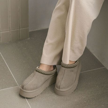 [^ԁF18314000169]EXCLUSIVEfjAXYO[̔zF{遃UGGuTAZZIIvGNXN[VuJ[fUCUGG̃^CXȃXbpuTASMANi^X}jvAvbgtH[ɃAWEBYfuTAZZi^YjvBuTAZZv̗₷ƉK͂̂܂܂ɁAV[vȌ`ƃV[Xȃ@vŃAbvf[gj[fuTAZZIIv荑GNXN[VuJ[܂BfUC|Cgł闚̃pCsOAAbp[ƓFŎdグꊴ̂郋bNXg̗ǂ܂BjAX̂F̋CɃ}b`AJWAȒɂ炵͋CY킹ꑫBłȂ₷AO킸Xbp̂悤ȗSny߂܂BfރAbp[FvA|GXe[J[iԁF1174471-CBBLG W TAZZ IIUGGiAOjUGG1978NAJtHjÃT[tJ`[wiɒauhłBō̃V[vXLgpNVbNu[ćAZueBt@bVEŒڂA𒴂ACRƂĐEňĂ܂BRƓsZJtHjA̐_ՂɁAOWA[łȂKǋvVIȃX^CāBꂽCtX^CuhƂāAɐV͂͂Ă܂ByӎzfޓAG▀CɂFɂӂBiɁu舵̒ӏvAu\v܂ꍇ́AgpOɕKmFBi摜́A̓p\RȂǂ̉{ɂAۂ̐FƈقȂČꍇ܂B炩߂Bi̐F̖ڈ́AiP̂̉摜QƂBV[Y̏dʂ́AV[Y{̂̂ݗ̏dʂƂȂ܂Bti͌vɊ܂܂܂BiɕsǂꍇAє̔j܂Ă܂B炩߂B摜̏i̓TvłBX܂ւ₢킹̍ۂ́ASBEAUTY&YOUTHeX܂܂ŉL̕i/iԂ\tBiFSC UGG W TAZZ II EX iԁF18314000169