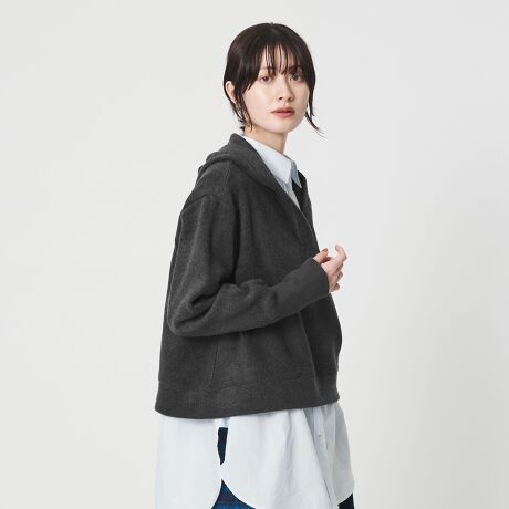 [^ԁF16121000008]\tgȕ́B̂JWAX^Cɏd󂷂XLbp[t[fBBfUCӂƂ̃XLbp[t[fBBjbgCNł炩ȁApC̃Jbg\[npĂ肵܂B傫߂̃t[h₷Ƃ񌳂ɁAƂ̂gŔYvI[o[By₩ȒSn􂢉\ȑfނfC[gɊ|CgłBfރoL[ȃANgpJbg\[BpCNт邱ƂŃjbĝ悤Ȃ݂̂镗\Ă܂BR[fBl[g񌳂fUC̓VcTVcƂ̏d˒ȊOɂAwV[ȒȂBȂŃYCNȃChXbNXAXJ[gƂƂoX̂ƂꂽȂ܂B============================nFȂFȂLkF򊴁FȂPA@F􂢉============================yӎziɁu舵̒ӏvAu\v܂ꍇ́AgpOɕKmFBi摜́A̓p\RȂǂ̉{ɂAۂ̐FƈقȂČꍇ܂B炩߂Bi̐F̖ڈ́AiP̂̉摜QƂBX܂ւ₢킹̍ۂ́ASBEAUTY&YOUTHeX܂܂ŉL̕i/iԂ\tBiFBL AC/RY/P SKP HOODIE iԁF16121000008