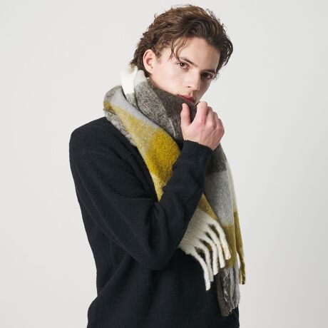 [^ԁF14366000005]ʂAӂ`FbN}t[BfUC\tgȔGƌy₩ȊSn͂̃ubVh}t[B_炩ȃJ[Oō\ꂽԂ̃`FbNڂɂ܂B{[̂tW肰ȂANZgɁBNX}Xv[gA؂ȕւ̓̊ӂ߂蕨ɂ߂łBfރAN42%Ar39%AiC19%R[fBl[gH~̏dȂ肪ȑɁAقǂ悢ƌy₩vXBR[gƂ̒ԍ킹͂AVFWPbgȂǂ̃AE^[Ƒgݍ킹āÃRgXgyނ̂߂łByӎziɁu舵̒ӏvAu\v܂ꍇ́AgpOɕKmFBi摜́A̓p\RȂǂ̉{ɂAۂ̐FƈقȂČꍇ܂B炩߂Bi̐F̖ڈ́AiP̂̉摜QƂBX܂ւ₢킹̍ۂ́ASBEAUTY&YOUTHeX܂܂ŉL̕i/iԂ\tBiFSC BRUSHED BLOCK MUFF iԁF14366000005