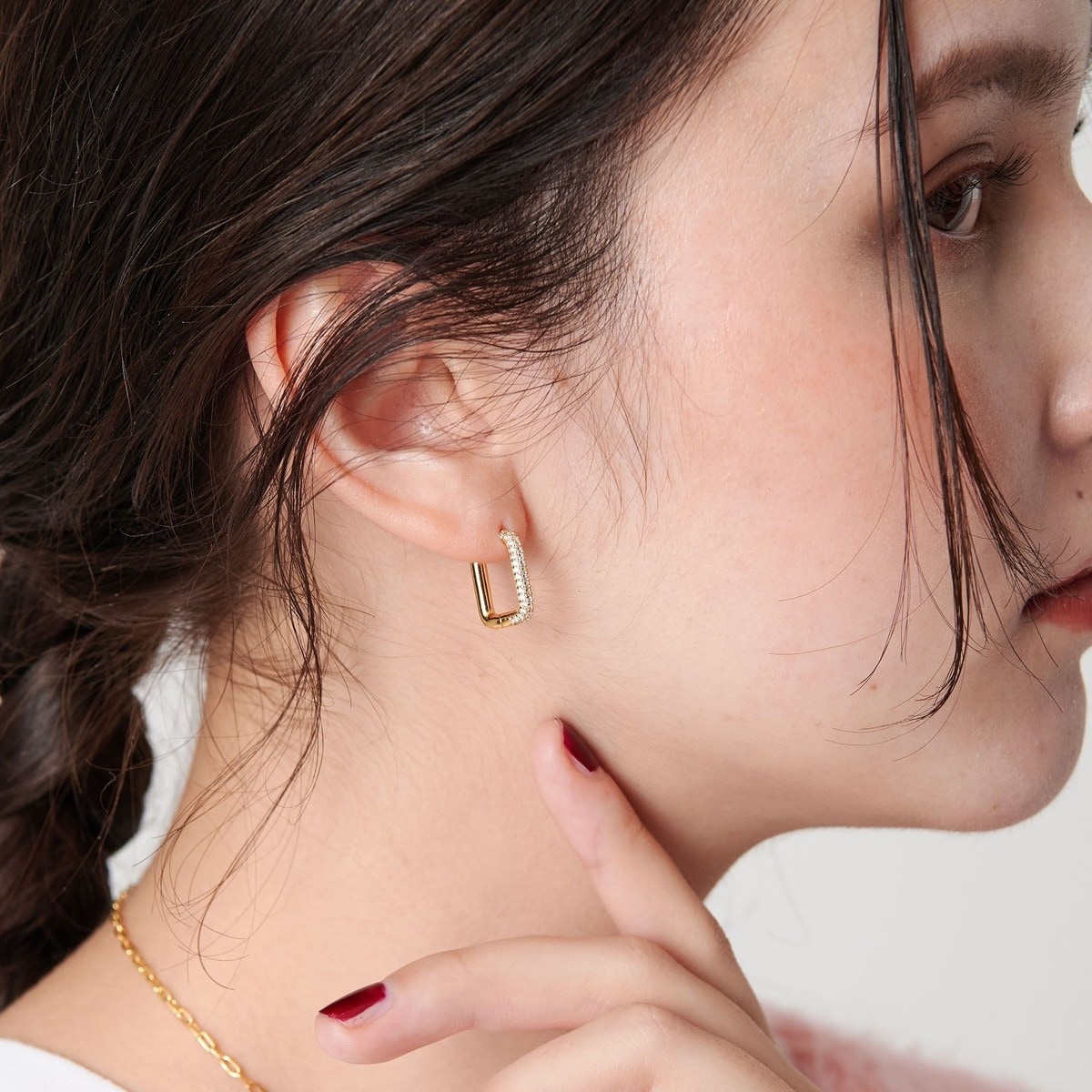 [�}���C]�L���[�r�b�N�W���R�j�A �X�N�G�A �s�A�X/�r���[�e�B�[�����[�X ���i�C�e�b�h�A���[�Y�iBEAUTY&YOUTH�j GOLD