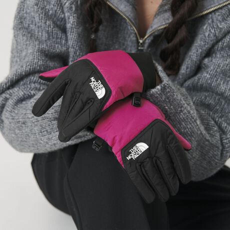 [^ԁF18374000000]THE NORTH FACEtSn̗ǂtBbgƋ@\킹O[ufUCX}[gtHȂǂ̃^b`pl삪\ȃt[XO[uB̂Ђ瑤ɂ͊~߂̃VRvg{Sʃ^b`XN[Ή̃t[Xō\B킽ɂ́gv}tgh̗pĂ܂B̓tBbgƔG߂Xpt[XzAۉ͂BtHȂǂ̔V[Y̒Pig͂̂ƁA~ɂ͖hAE^[O[ũCi[ƂĂL􂵂܂B[J[iԁFNN62520EBLACKFubN KEPINKFbNXo[sN RPTHE NORTH FACEiUEm[XEtFCXj1968NɐݗꂽAEghAuh̘V܁THE NORTH FACEBߍȎR𑊎ɒ킷l̐gɂߕ⏬͈؂̑ËȂ@\LĂ܂BɁg̃xXgł邱ƁhX[KɊvV𑱂AẼgbvAEghAuhłByӎziɁu舵̒ӏvAu\v܂ꍇ́AgpOɕKmFBi摜́A̓p\RȂǂ̉{ɂAۂ̐FƈقȂČꍇ܂B炩߂Bi̐F̖ڈ́AiP̂̉摜QƂBX܂ւ₢킹̍ۂ́ASBEAUTY&YOUTHeX܂܂ŉL̕i/iԂ\tBiFSC TNF NPS ETIP GLV iԁF18374000000