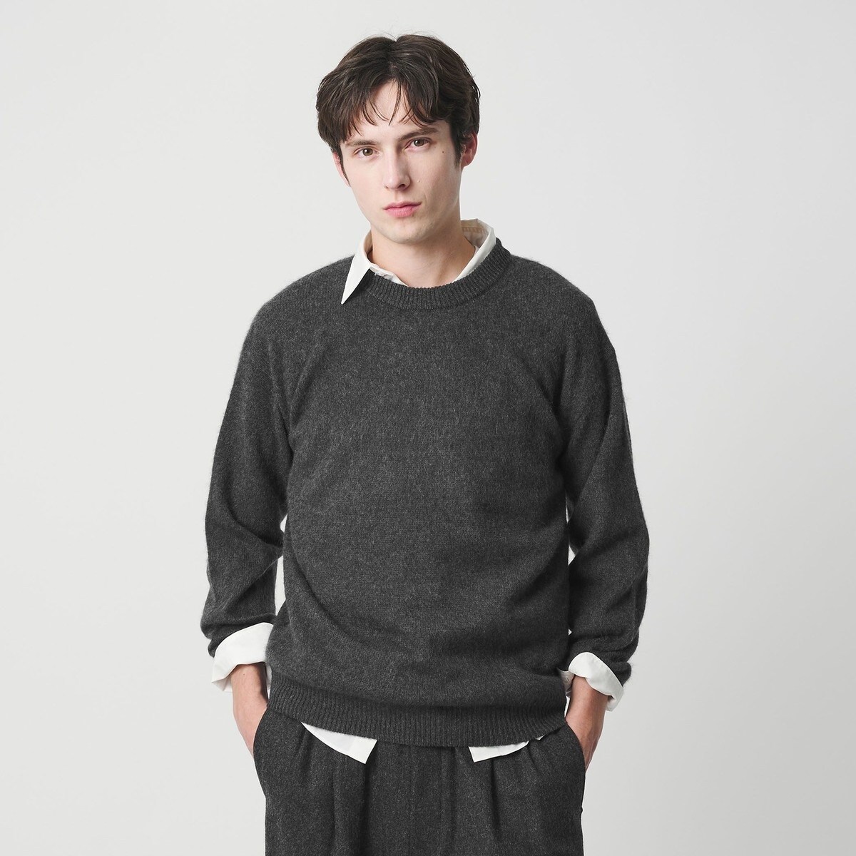 極美品 人気 ユナイテッドアローズ モヘアウールニット 黒 クルーネック 日本製 UNITED ARROWS（ユナイテッドアローズ）の「UWSC MOHAIR/W クルー