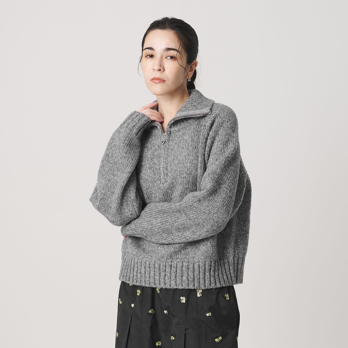 ウールナイロン ハーフジップ ニットプルオーバー | ビューティー