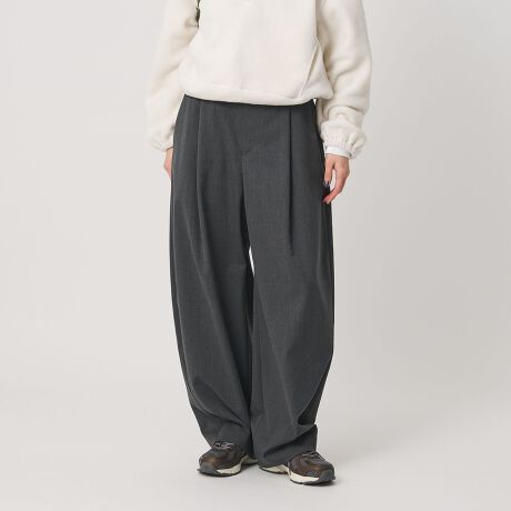 [^ԁF16141000025]GB{ȒȂɌȂJ[upcBfUC}jbVȃ[h̃J[uVGbgpcBƓ̊ۂ݂̂VGbgȂꂽۂoĂ܂BChȂKxȂƂ肪ȂAXbNX̂悤ȂƊ˔ACeBJWA炫ꂢ߂܂Œ񂵂̌\pc͎􂢉\ȗ֐̍킹Agh[hYɊ􂷂邱ƊԈႢȂłBfލהԎ̞тgpANAȕ\ʂ̐nBƂقǂ悢h[vœ~fނ̃gbvXƌĂ܂BR[fBl[gpcɃRpNgȃgbvX킹ănyނ̂߁B̂\̓{[̂jbgƂoXǂ܂܂BvgsVcƂ̃JWA~bNXAWPbgȂǂꂢ߂ȃACeƂlɂȂꒅłBȆ1́AlCr[~zCg̃XgCvȆ2́AubN~zCg̃XgCvƂȂ܂B============================nFȂFȂLkF₠򊴁FȂPA@F􂢉============================yӎziɁu舵̒ӏvAu\v܂ꍇ́AgpOɕKmFBi摜́A̓p\RȂǂ̉{ɂAۂ̐FƈقȂČꍇ܂B炩߂Bi̐F̖ڈ́AiP̂̉摜QƂBX܂ւ₢킹̍ۂ́ASBEAUTY&YOUTHeX܂܂ŉL̕i/iԂ\tBiFBL E/W CURVE PT iԁF16141000025