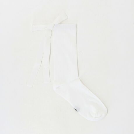 [^ԁF18354000007]炵{fBe[yށUGG̃N[\bNXfUCŌԃ^Cṽ{tfUCVNȁuZl mxeB[ {E \bNXvBRbgfނŗSnǂAׂ߂̃udl̓Xj[J[u[c܂ŕL}b`ACeBV[gpc~jXJ[gɍ킹ă\bNXɂR[f߂łBUGGiAOj1978NAAJC݂ňl̃T[t@[ɂĐݗꂽUGǴAJtHjA̓`ƃACRjbNȃNVbNu[cŒmO[oCtX^CuhłB̃u[c͌̃ZueBIԁgithV[Y̐삯ƂāAnEbh̗Llt@bVGfB^[ɈpA₪ĐEɍLĂ܂Buh˂̒nAăNVbNu[c̎ɍEȂX^CƊICXs[V𓾂āAɐVAĊvVIȃX^CĂĂ܂ByӎziɁu舵̒ӏvAu\v܂ꍇ́AgpOɕKmFBi摜́A̓p\RȂǂ̉{ɂAۂ̐FƈقȂČꍇ܂B炩߂Bi̐F̖ڈ́AiP̂̉摜QƂBX܂ւ₢킹̍ۂ́ASBEAUTY&YOUTHeX܂܂ŉL̕i/iԂ\tBiFUGG W SRNLA NOVELTY BOW iԁF18354000007