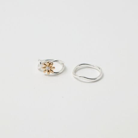 [^ԁF18336000049]炵t[`[tő݊̂茳Ɏdグ郊OfUCt[`[tgbvɂȐIȃfUC̃OƁAjAX̂VvȃO2{ZbgB~bNXJ[̃RgXgA茳ۓIɍʂ܂BZbgō킹̂͂APig₨莝̃OƂ̏d˕t߁BCɍ킹ĕt̃AWy߂iłBR[fBl[gfC[̃JWAR[fłȂAtF~j烂[hȑ܂ŕL}b`B@ׂɋPԃ`[t́AhXAbvɂ炵؂₩Ă܂BEV[ỸlbNXiΏەiԁF18336000047jƃsAXiΏەiԁF18336000048ĵpӂ܂ByӎziɁu舵̒ӏvAu\v܂ꍇ́AgpOɕKmFBi摜́A̓p\RȂǂ̉{ɂAۂ̐FƈقȂČꍇ܂B炩߂Bi̐F̖ڈ́AiP̂̉摜QƂBX܂ւ₢킹̍ۂ́ASBEAUTY&YOUTHeX܂܂ŉL̕i/iԂ\tBiFBYG FLW/M 2SET R iԁF18336000049