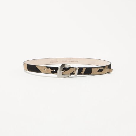 [^ԁF18414991266]AULENTTIfC[R[fAbvf[gČĂghxgfUCό`̃obN肰Ȃ|CgɂȂĂwA[fނ̃xgBё߂ŕ\郋bNX̓pcɍ킹邾łȂAs[XJ[fBKAWPbg̏ォ犪Ə{ȃ[ho܂BG̃J[R[fBl[gɓރ_[NuEƁAVvȑɂȃANZgJEpӂ܂BĩJWAR[fɃvX邾ŐVNȈۂɓĂACeЁBfދvȆ1́Ax[WJ[x[X̃JEłBAULENTTIiI[eBj2019NnƂ̃C^AobOuhBtBcF𒆐SƂ̍HŐA@\ƃgh˔iȃfUC𐢊E֓͂Ă܂BꂽfUCƃC^A̓`IȃNtg}VbvA킩ʂȏʂ܂ŕLV[ɍX^C񋟂Ă܂ByӎziAF╿̕\1_1_̍܂BF╿̏o͂Iт܂B炩߂BiɁu舵̒ӏvAu\v܂ꍇ́AgpOɕKmFBi摜́A̓p\RȂǂ̉{ɂAۂ̐FƈقȂČꍇ܂B炩߂Bi̐F̖ڈ́AiP̂̉摜QƂBX܂ւ₢킹̍ۂ́ASBEAUTY&YOUTHeX܂܂ŉL̕i/iԂ\tBiFBL AULENTTI HAIR BELT iԁF18414991266