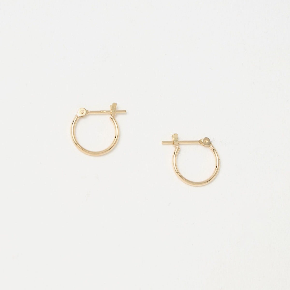 K18 クロス ピアス | ビューティー＆ユース ユナイテッドアローズ