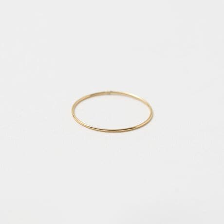 [^ԁF18336000079]ʂ̂ȂVvfUCŎ茳ɋP郊OfUCؚȃCō쐻K18fނ̃sL[OBɑ@ׂȃVGbgŁAɗnނ悤Ȃ肰ȂfUĆB莝̃OƂ̏d˂ÂAV[ỸOƂ̃Rrl[V߂łBV[YXŁAfC[ItBXAtH[}܂ŕLV[Ŋ􂷂íAMtgɂBR[fBl[gK18V[ỸsAXƍDB~j}ȃfUCȂfނ̋PŁÃJWAR[fɏ炵vXBuEXɃXJ[gAXbNX킹ꂢ߂ȃItBXX^Cɂ_ȉ؂₩Y܂ByӎzE̍ۂAdAdƂ̐ڐG̍ہAό`ꍇ܂̂łӂBiɁu舵̒ӏvAu\v܂ꍇ́AgpOɕKmFBi摜́A̓p\RȂǂ̉{ɂAۂ̐FƈقȂČꍇ܂B炩߂Bi̐F̖ڈ́AiP̂̉摜QƂBX܂ւ₢킹̍ۂ́ASBEAUTY&YOUTHeX܂܂ŉL̕i/iԂ\tBiFBY K18 PINKYRING iԁF18336000079