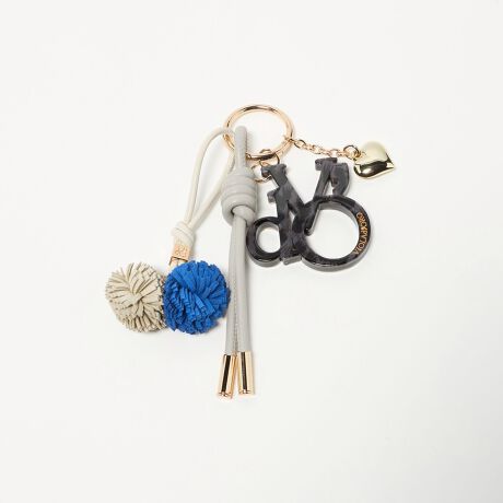 [^ԁF18465000012]WEBWJiVIOLAdfOROLb`[ȃJ[Oő݊`[fUCIWĩuhSp[ctAJtŗVѐŜobO`[B||`[t⃌U[R[hAԂȃn[g`[gݍ킹݊̂郋bNXŁA̃obOɃANZgvX܂BJritdlŁAg[gV_[obOȂǂ܂܂ȃobOɎt̂ꂵ|CgBJ[Ƃɕ͋CقȂA蕨ƂđIԂ̂yACełBfރANA|E^A|GXeAVIOLAdfOROiBIh[jƂɈ؂ɈAĎ̃X^ĈɌłȂAȑ݂łė~Ƃ肢߂ĂuhVIOLAdfOROB炵cAzƂÃX^CĂ鏗z`Ȃ琻sĂB㎿ȑfނŃgfBViȒɂ{̃GbZXDfUC͂łByӎziɁu舵̒ӏvAu\v܂ꍇ́AgpOɕKmFBi摜́A̓p\RȂǂ̉{ɂAۂ̐FƈقȂČꍇ܂B炩߂Bi̐F̖ڈ́AiP̂̉摜QƂB₢킹̍ۂ́AiCebhA[Y@JX^}[T[rXfXN܂ŉL̕i/iԂ\tBiFby VIOLA POMPOM LG CHAM iԁF18465000012