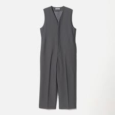 Vネックオールインワン