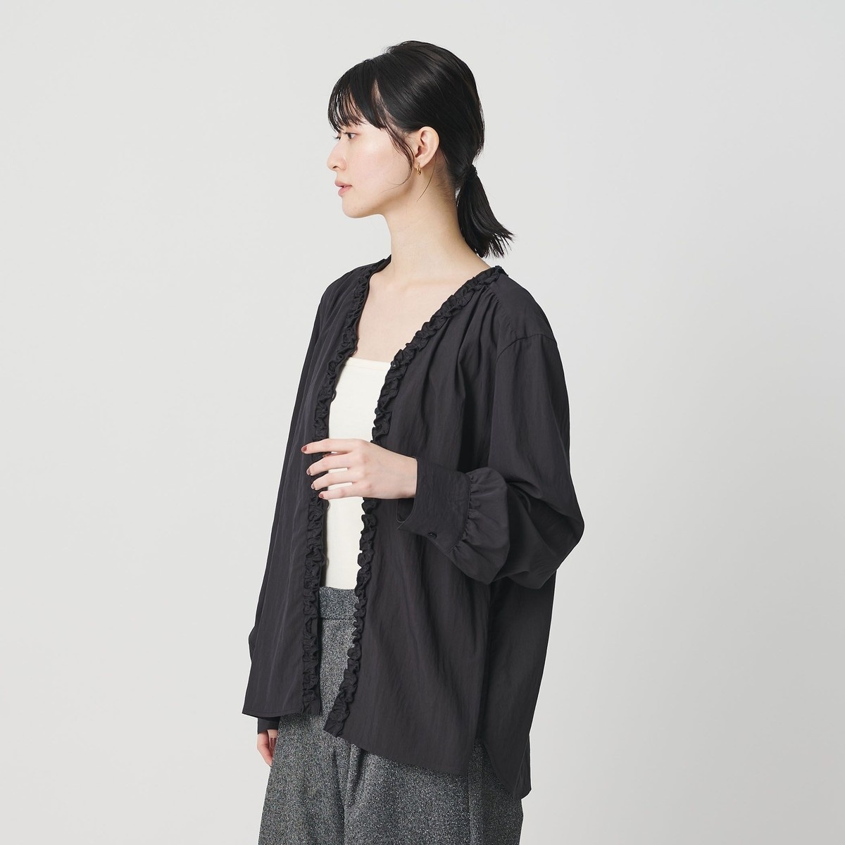 [�}���C]�yWEB���� Wardrobe DAILY MINIMAL�z���b�t�� V�l�b�N�u���E�X �E�H�b�V���u/�r���[�e�B�[�����[�X ���i�C�e�b�h�A���[�Y�iBEAUTY&YOUTH�j DK.GRAY