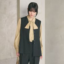 【WEB限定 Wardrobe DAILY MINIMAL】メランジ ペプラムベスト ウォッシャブル