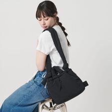 ＜OLEND＞ONA コンパクト ソフト 3WAY ショルダーバッグ