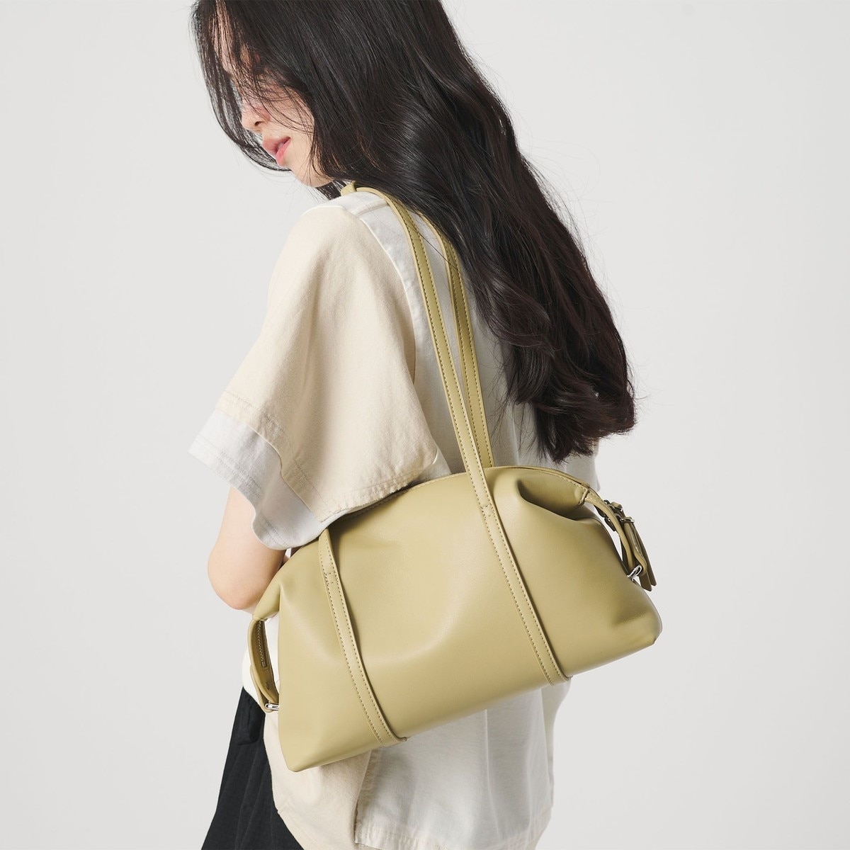Sabina Donna A4対応 牛革スクエアボストン ◇ グレージュ サビーナドンナ Sabina Donna 【イタリア革 日本製】 軽量 約650g