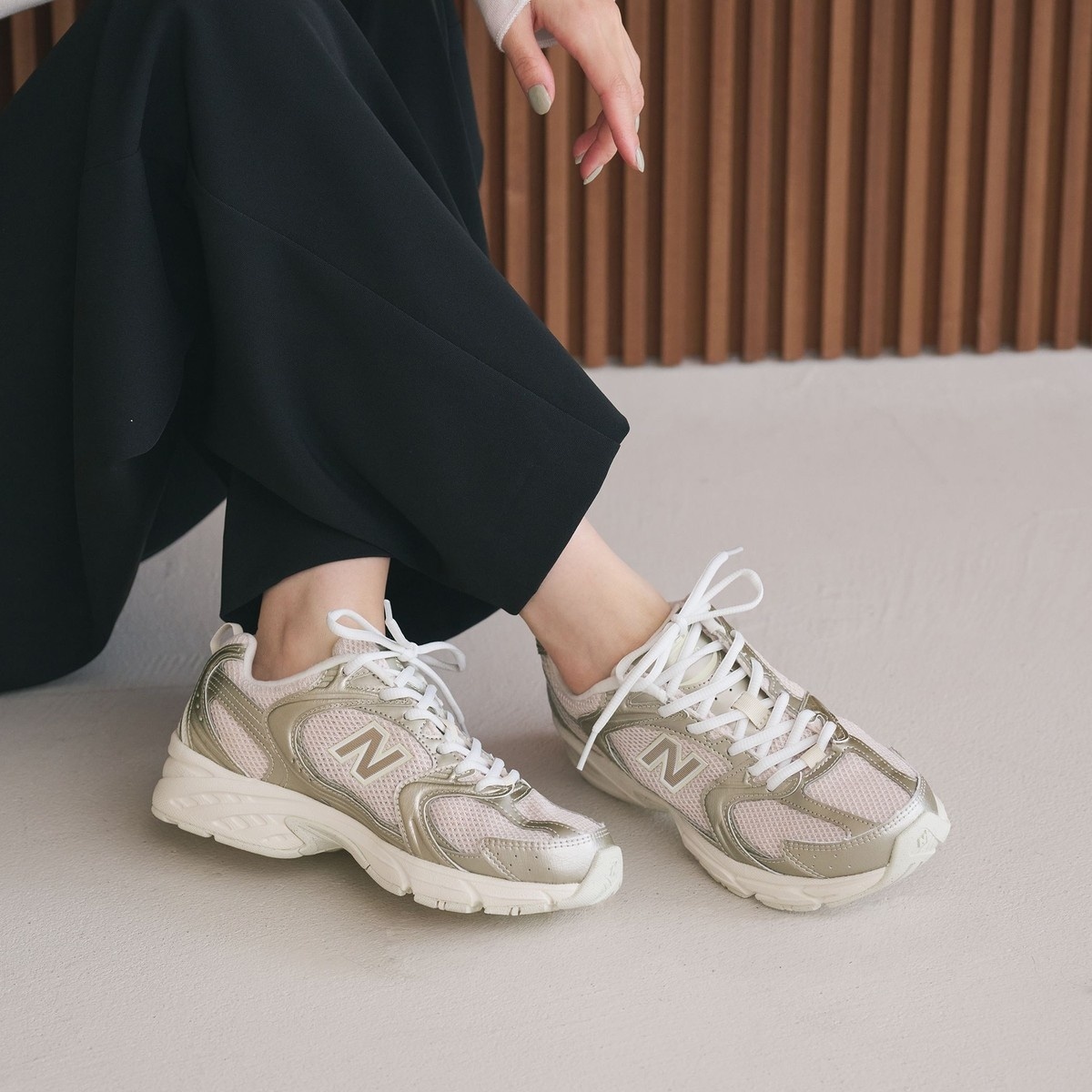 [�}���C]��New Balance��U530 ���^���b�N�J���[ �X�j�[�J�[/�r���[�e�B�[�����[�X ���i�C�e�b�h�A���[�Y�iBEAUTY&YOUTH�j GOLD
