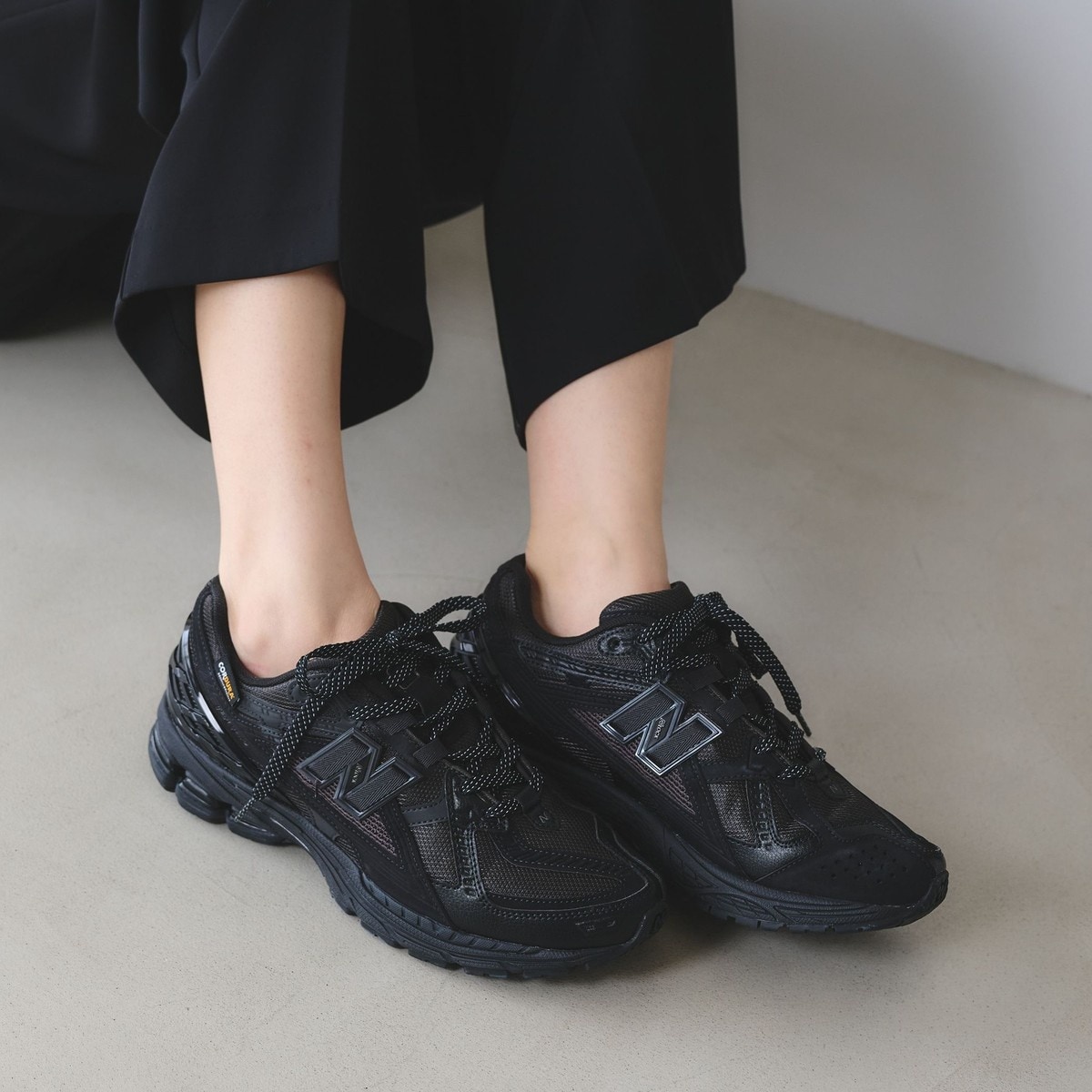 [�}���C]��New Balance��U1906R �X�j�[�J�[/�r���[�e�B�[�����[�X ���i�C�e�b�h�A���[�Y�iBEAUTY&YOUTH�j BLACK