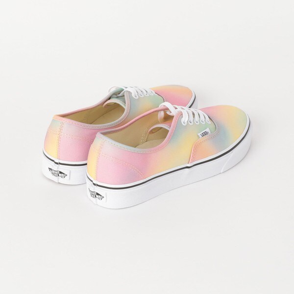 vans aura slip on