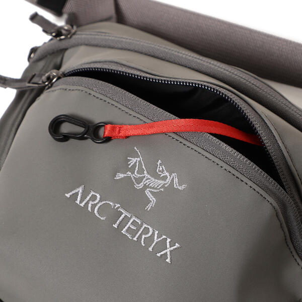 ＡＲＣ'ＴＥＲＹＸ × ＢＥＡＭＳ ／ 別注 Ａｒｒｏ Ｗａｉｓｔｐａｃｋ