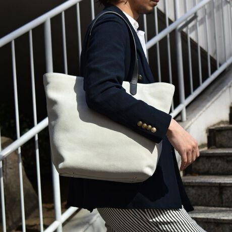 SHIPS別注】Boldrini Selleria： スエード 