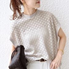 WEB限定】〈手洗い可能〉アイレット クルーネック プルオーバー 