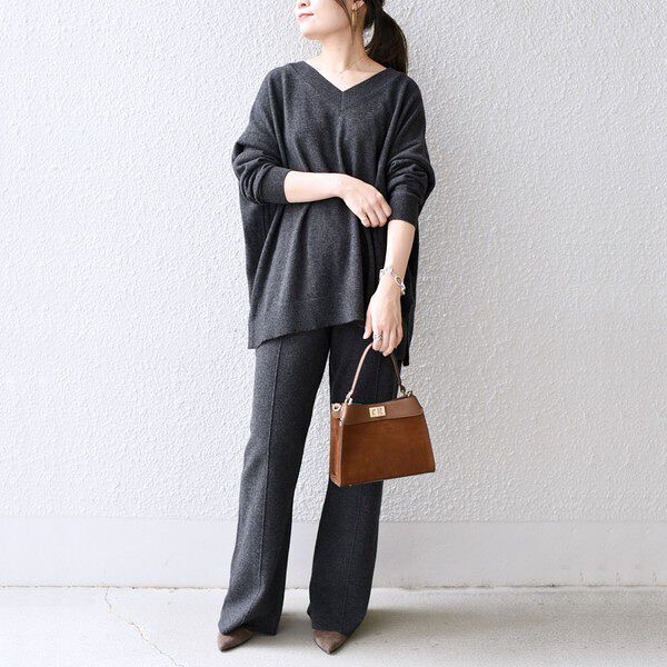 〈手洗い可能〉ケアフリーＶネックプルオーバー