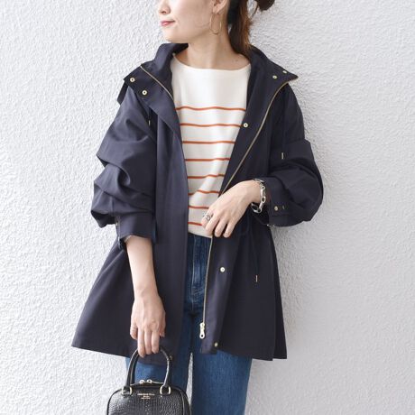 レジャーマウンテンパーカー