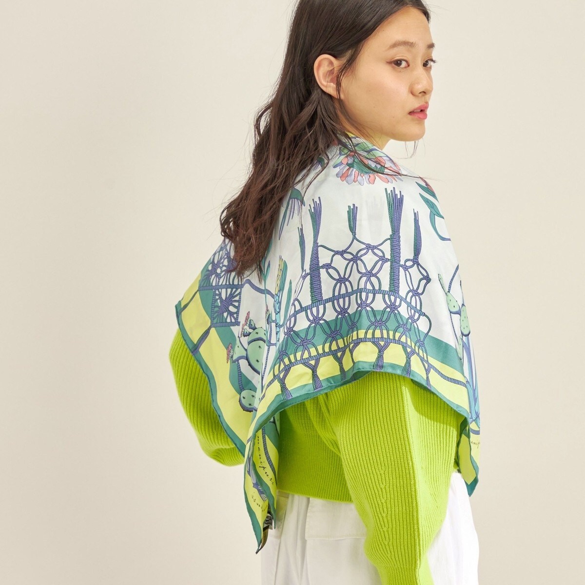 manipuri:シルク スカーフ 88×88 ◇ | シップス(SHIPS) | マルイウェブ