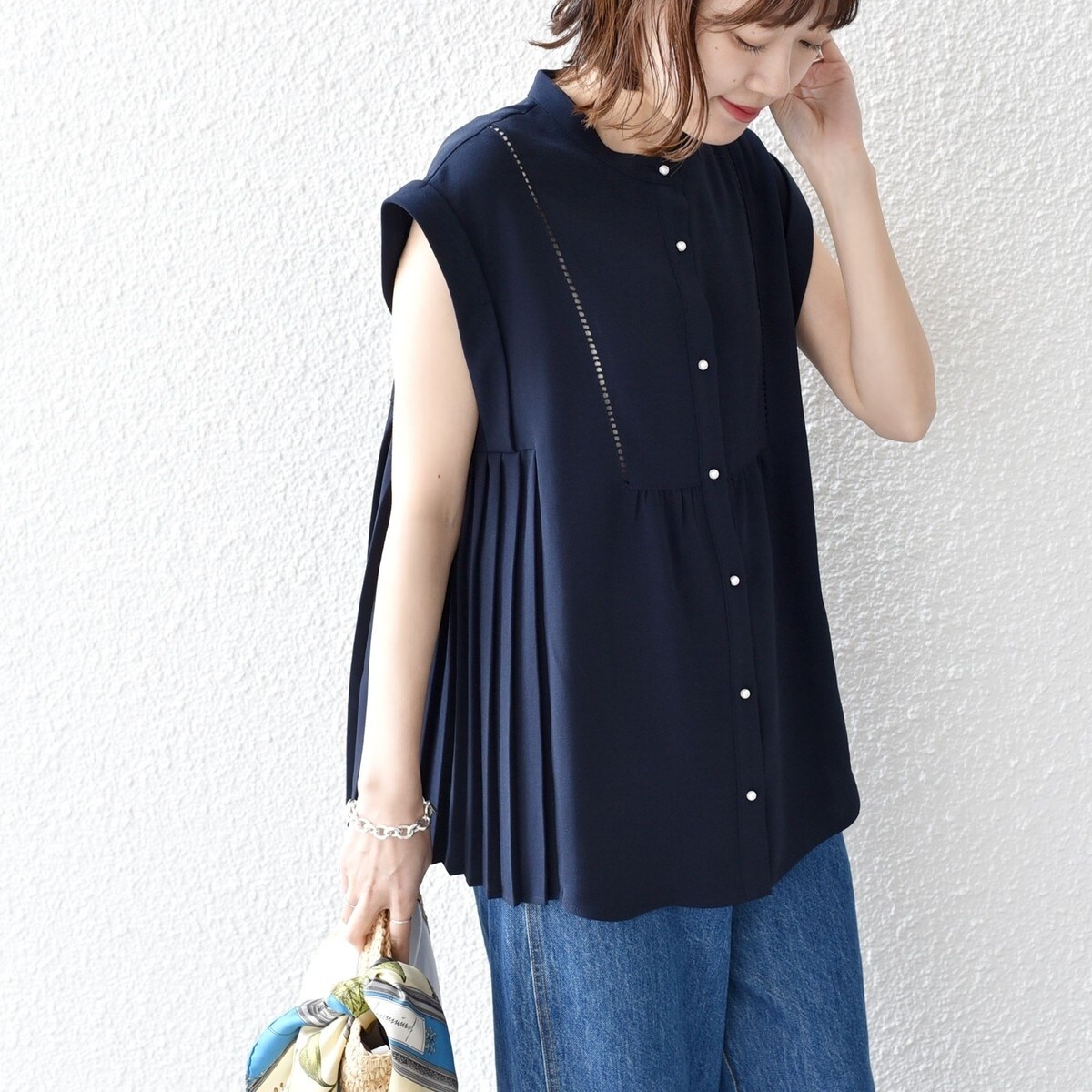 【美品】シップス　ストレッチジョーゼットプリーツショートスリーブブラウス SHIPS（シップス）の「*〈手洗い可能〉ストレッチ ジョーゼット