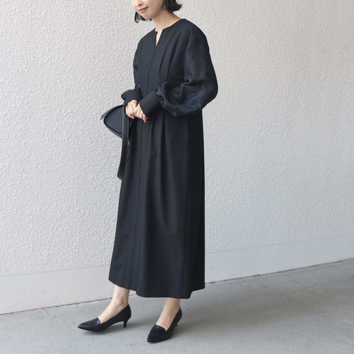 SHIPS　ドットシアージャガードウエストタックワンピース 手洗い可能〉ドット シアー ジャカード ウエスト タック