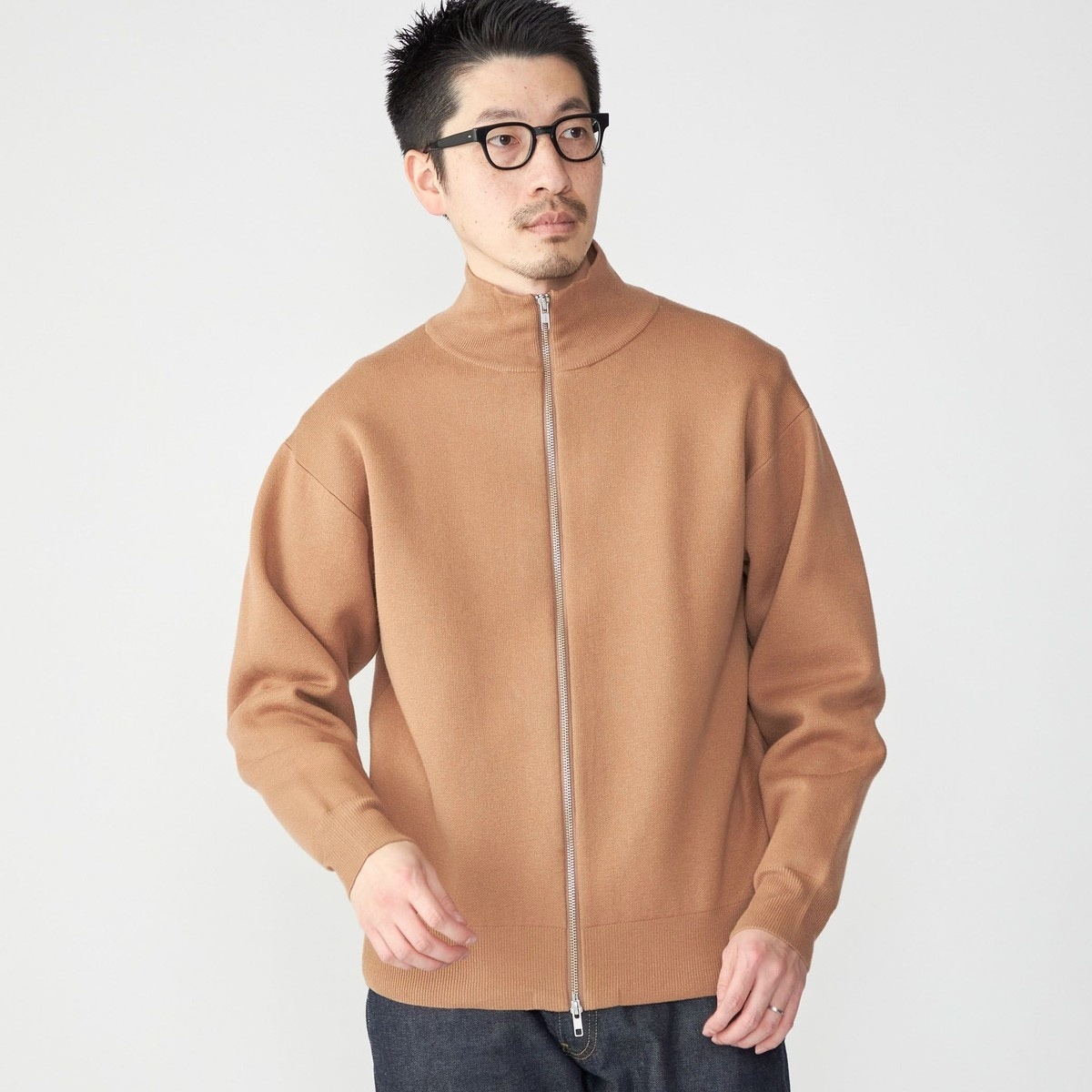 【日本限定モデル】 定価2.4万 DESCENTE ジップスタンド バイカラー M セーター レディースウェア