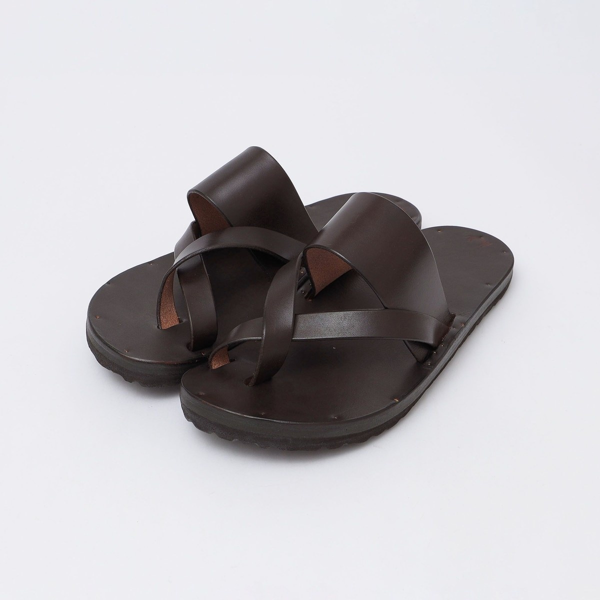 [}C]JUTTA NEUMANN: FRANK SANDAL/VbvXiSHIPSj uE