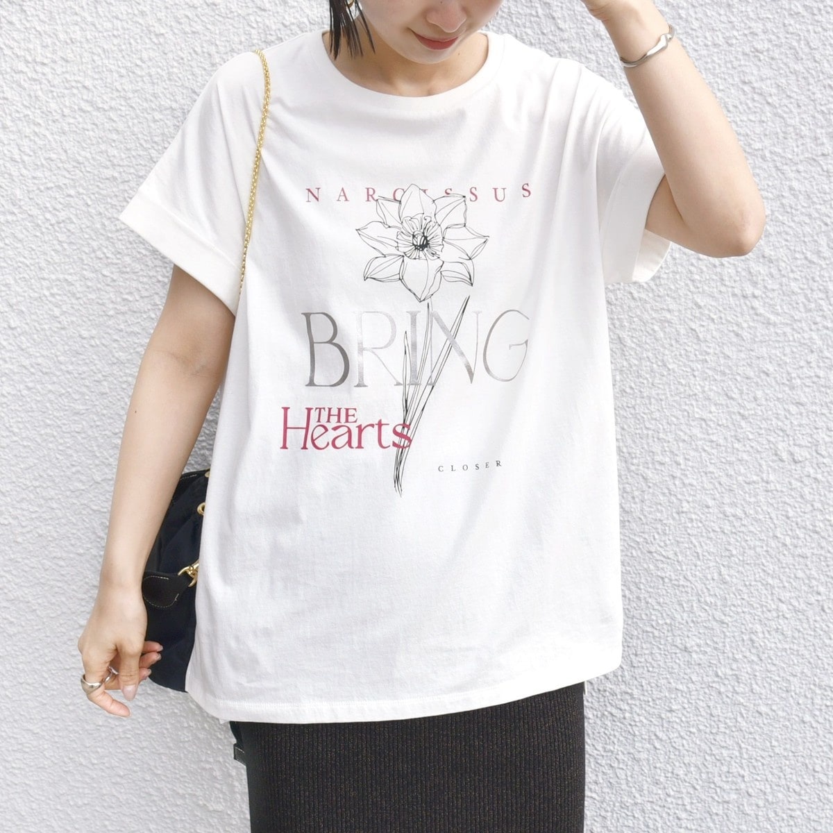 【WEB限定】〈手洗い可能〉フラワー 箔 プリント ロゴ TEE WEB限定】〈手洗い可能〉フラワー 箔 プリント ロゴ TEE