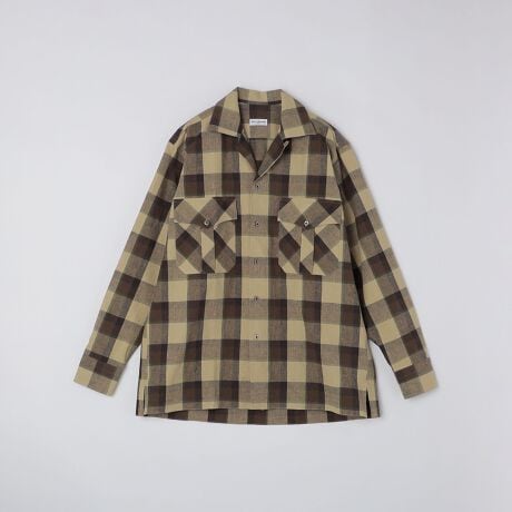 [^ԁF111170115]SHIPSʒ Errico Formicolã}hX`FbNVcyfޓzRbglfނŁAʋCǂ_炩ȔGyݒ܂ByfUCEdlzƂ̂gƃI[vJ[̋݌ŃbNX͋CȂ_u|Pbg̃fBe[̗pAjIȈۂɎdグ܂ByX^COzChpcȂǂɍ킹ĈꖇƂĂ̒p͂AlZbgAbvƍ킹Ă̒p߁BSHIPShX̒ĂJWAVcƂă[h[uɉꒅByErrico FormicolaziGREtH~RjGREtH~R̗j͈ӊOɂVA2008NɃC^Ãi|ɒaVcuhłBuhƓ̃GREtH~R̓C^Aw̃VcuhłLuige BorrelliCW{Ȃǂɐguoς񂾐lłBł͈ꗬ̃VcuhƂȂGREtH~ŔA݂ł̓ZNgVbvŒSɔ̔ĂA{łlC߂Ă܂BnhChgi|dẴuhByӎzipׂɁAAeV^OEl[KmF̏Ap͂舵Bi͂܂炷ɔz炨oBԂ̂܂܂ɂ܂Ƃ̌ƂȂ܂BBeɂ̓p\REX}[gtHȂǂ̉{ɂāAۂ̐FƈقȂČꍇ܂B@i̐F͏iP̂ŎBe摜QƂB