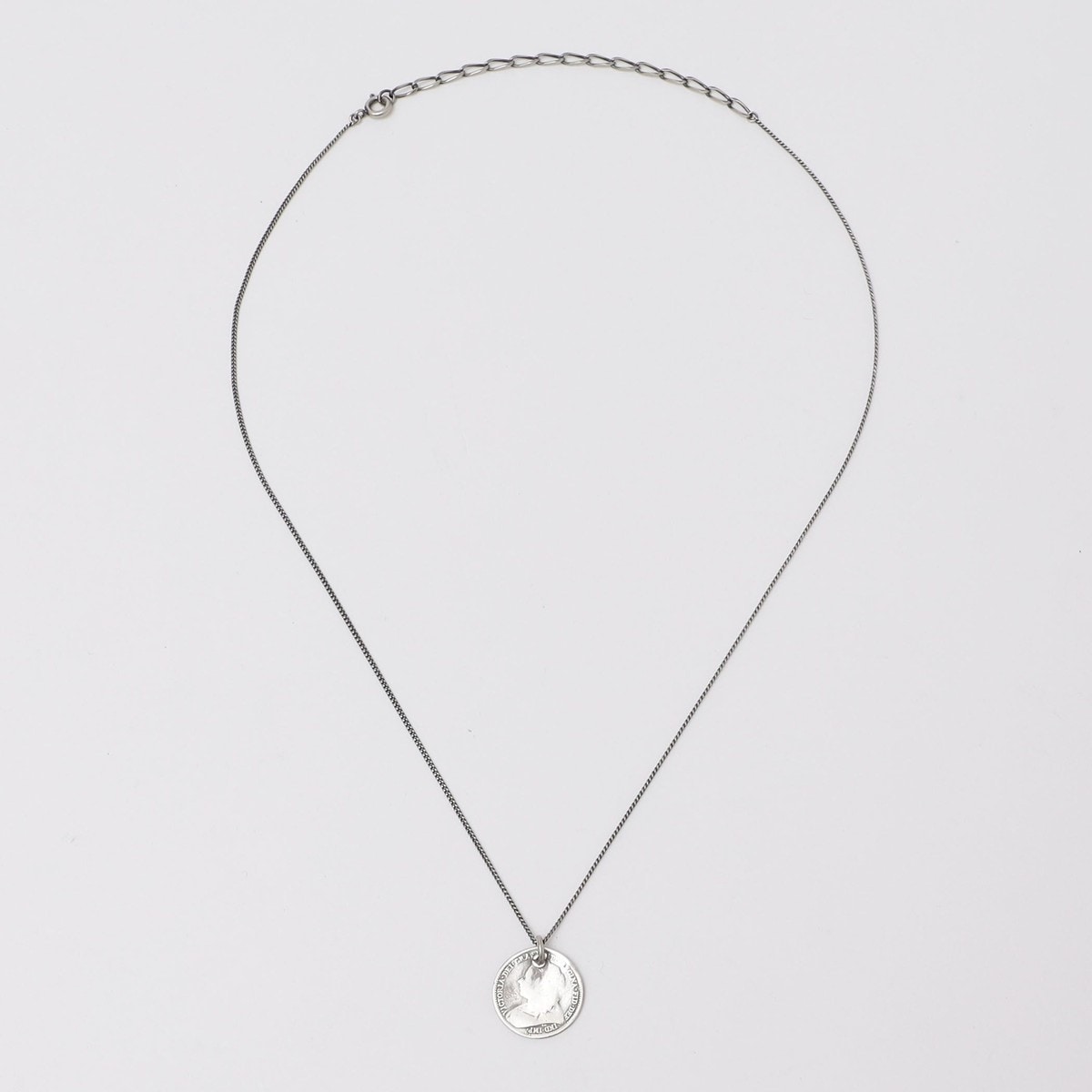 [}C]SHIPS: VICTORIA COIN NECKLACE/VbvXiSHIPSj Vo[