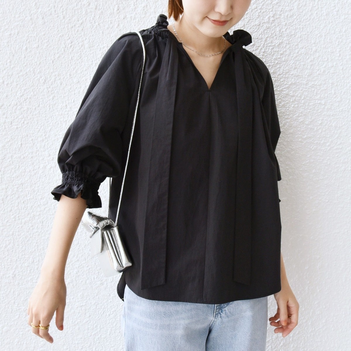洗濯機可能〉スタンドフリル ボリューム ブラウス 24SS