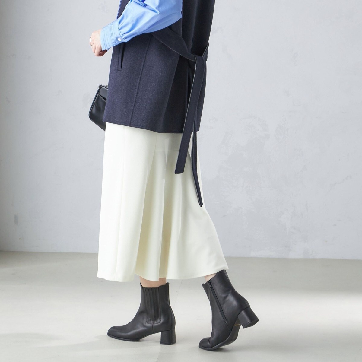 SHIPS別注】assiette:〈手洗い可能〉メタリック サスペンダー スカート