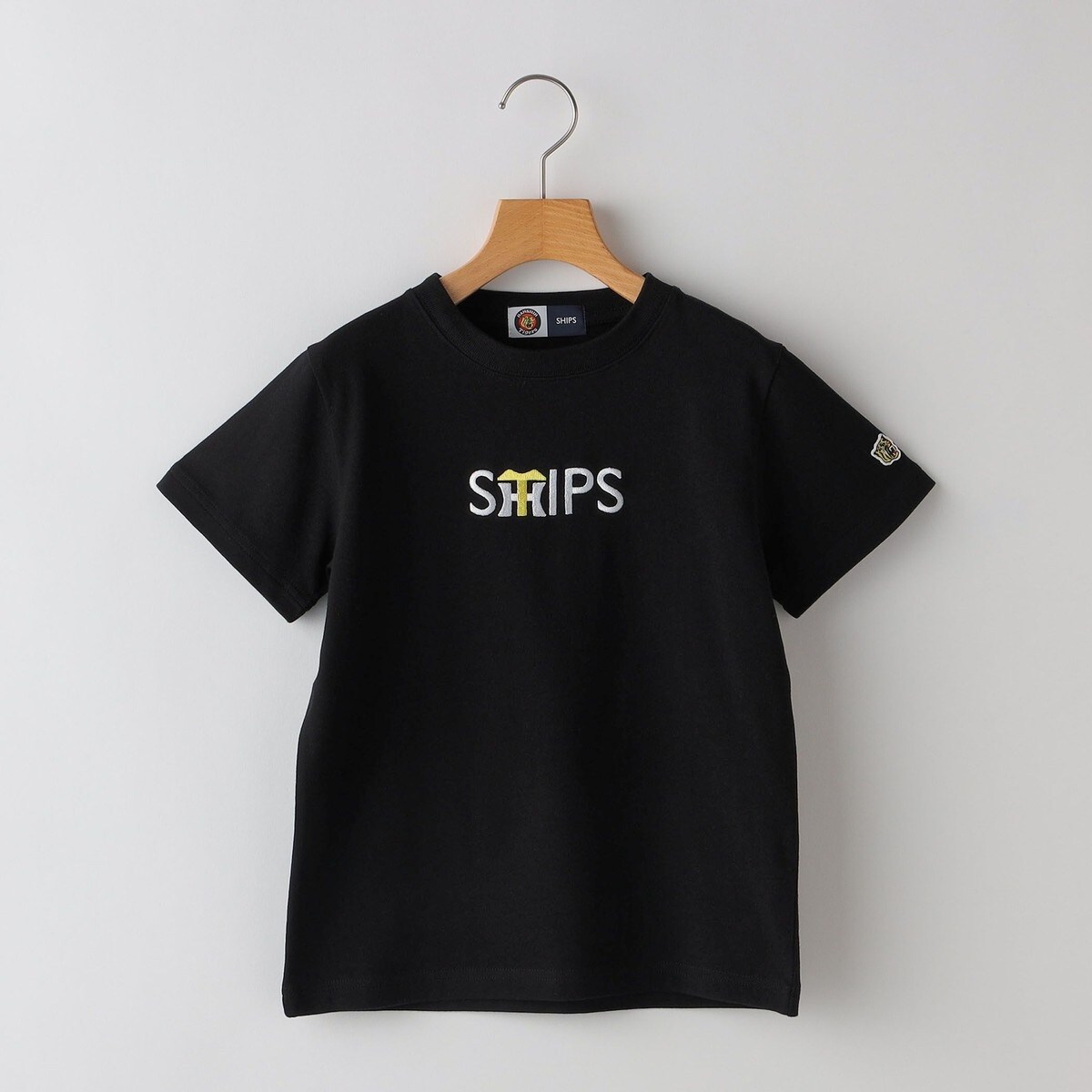 阪神タイガースSHIPS コラボTシャツ(白) SHIPS KIDS:100～140cm / 阪神タイガース ビッグ SHIPSロゴ T