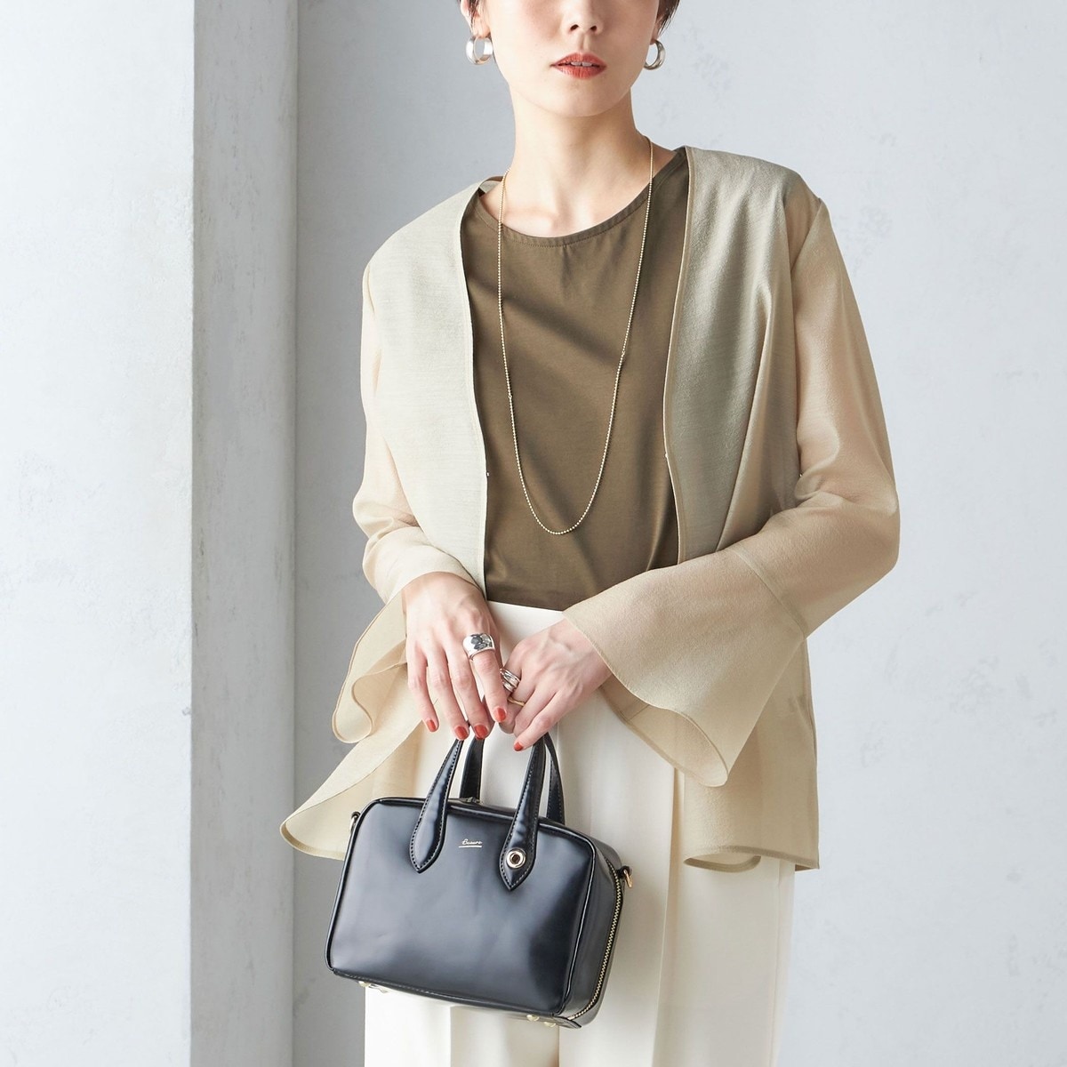 SHIPS WOMEN<新品未使用>カラミ ノーラペル 半袖 ジャケット SHIPS ジャケット ノーカラージャケット 「手洗い可能」カラミ