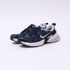 NIKE: V2K RUN