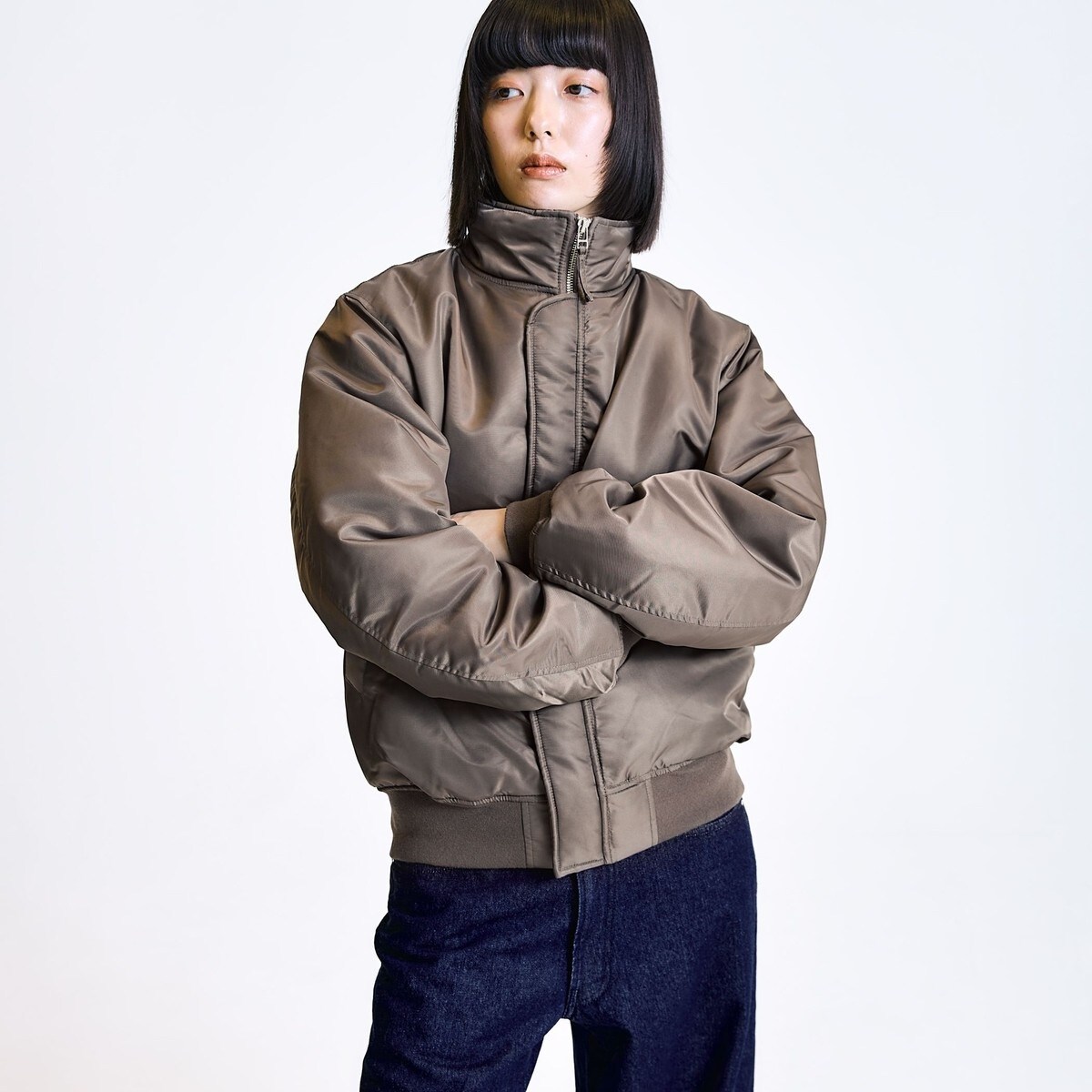 City Ambient Products: スタンドカラー MA-1 ジップアップ ブルゾン