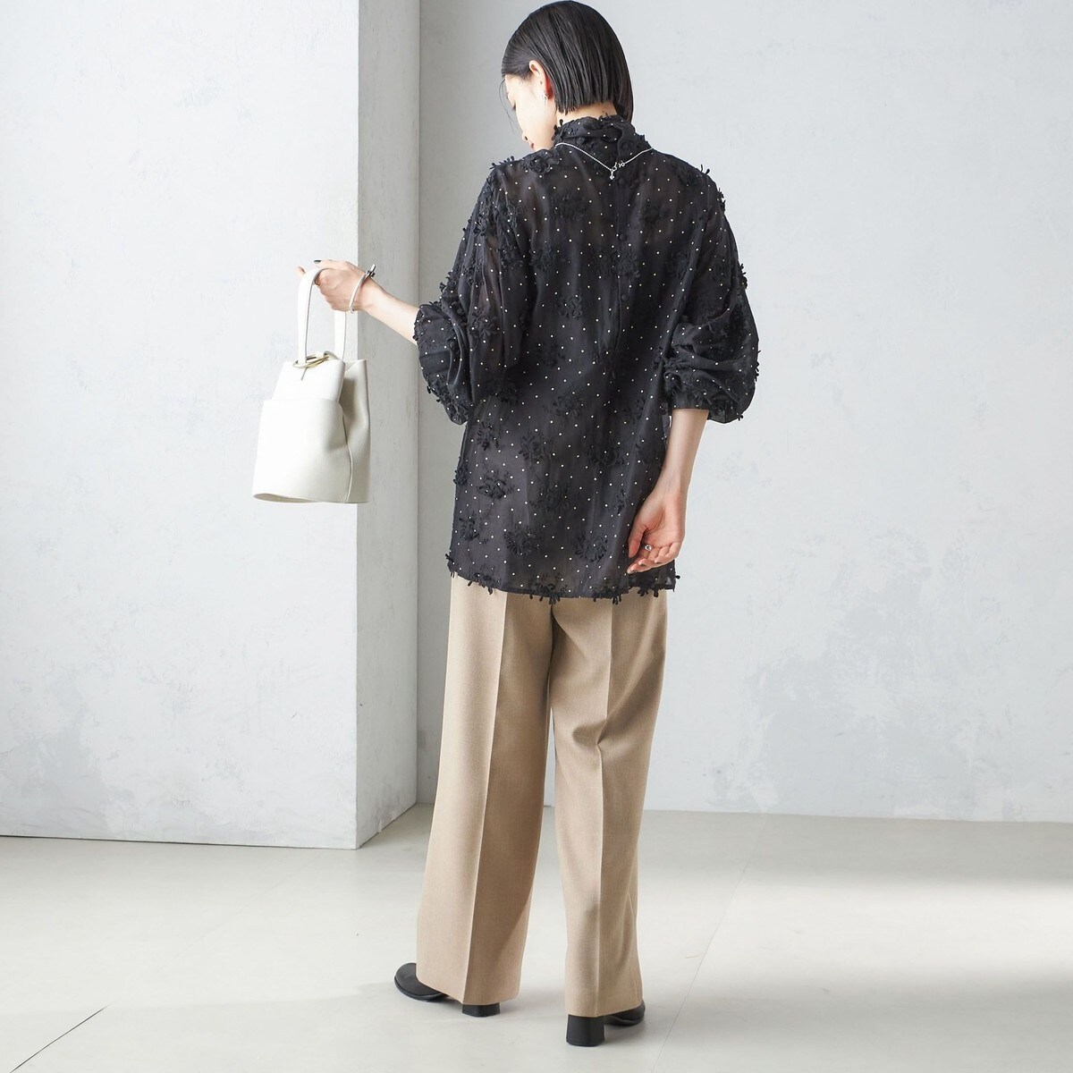 crinkle crinkle crinkle 3Dエンブロイダリーシャツ crinkle crinkle