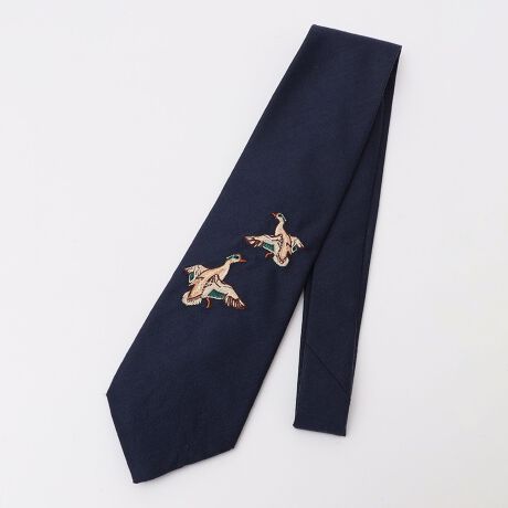 [^ԁF118280394]Stefano Cau(Xet@m JE)̃E[/VNfނɃGuC_[{ Aj}̃lN^CV[YƎ̍ʒWJXet@mEJEłAV[Y͂ɓʂȃX^C̃lN^C쐻Ă܂BSHIPS̊Sʒň˗Be[W^CAz啿̃p^[̎hJ͑ł͎ɓ邱ƂłȂAʂȃlN^CƂȂ܂ByfޓEfUCzE[/VNnɓIȒ̎hJ{lN^CByX^COzcC[htlnȂǂ̃WPbgƂ̑́񌳂؂₩ɉoĂACeŃJg[TCh͋̕C̃X[cWPbgƂ̃R[fBl[gɂ߂łByStefano Cauz (Xet@m JE)lN^CE̋S˂ƕ]fUCi[Stefano Cau(Xet@m JE)BC^A@ێYƂ̐nRŁANꗬuh̃lN^C̃eLX^C肪ĂhXE͎̎ҁBR܂AR炿Stefano Cau(Xet@m JE)B25NԁAVN̐nƌĂ΂C^ÃRAhAj[[NȂǂŐE҂ɂĔ|ꂽoA2008NĎg̖uh𗧂グ܂BGKgłASnɂSʂōĩlN^C𔭐MĂ܂Byӎzi͂܂炷ɔz炨oBԂ̂܂܂ɂ܂Ƃ̌ƂȂ܂Buݎv́A匕̗ɂ鎅̂ƂŁAlN^CԍہA̎Ƃŗ͂𕪎UADƃlN^Ĉ̐n̔jh܂Bɓ荞ł邱Ƃ܂BBipׂɁAAeV^OEl[KmF̏Ap͂舵BBeɂ̓p\REX}[gtHȂǂ̉{ɂāAۂ̐FƈقȂČꍇ܂B@i̐F͏iP̂ŎBe摜QƂB摜̏i̓TvłB@ۂ̏iƎdlAHATCY኱قȂꍇ܂B