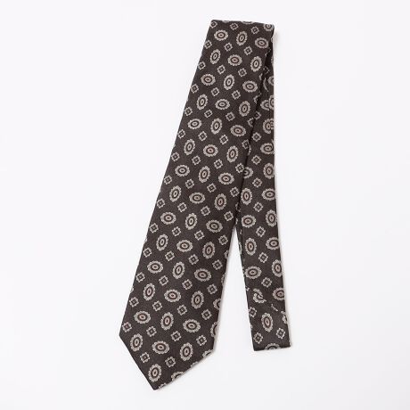 [^ԁF118280396]Puccinȉ䕿 VN lN^CyfUCEdlzFermo Fossati(tFEtHbT[eB)̐ngpĂ܂BiȃVNWJ[hD̃R͍킹₷Aɉ؂₩oĂ܂BlN^Cʂ̖D킹̂܂D͎DŎdグĂ܂ByPuccini / vb`[jzSHIPS̃GNXN[VuuhƂāA2021FWV[YX^[gPuccini(vb`[j)Buh́A{ƂȂIygXvlh̍ȉƂłWREvb`[jɗRĂ܂BgpĂ鐶nׂ͂āAC^A̘V܃t@ubN[J[Fermo Fossati(tFEtHbT[eB)|Ă܂BD́AJȍƑϋvǋyׂL̖DHɂănhChɂĂ܂BɁAn͕\nłgقǂ̃NIeB̗̂̂pAѐc\n̑fފɍ킹ĕύXȂǍוɎ܂œOIɂdグĂ܂BSHIPSlA̗mɍ킹邾ŐVNɉfVĂƂāAIWieBABꖳȃ^CuhłByFermo Fossatiz(tFEtHbT[eB)Fermo Fossati(tFEtHbT[eB)́A1871NɃC^AEofBABR[^xl[IőnƂt@ubN[J[̃uhBEōŏɋߑIȃlN^Cpt@ubN̐YlmƂŒmĂAC^AōłÂVNt@ubNHŐYĂ鐶ńA荞܂ꂽfBe[ƃGKgɒ]܂B鐢EŌẪVgD@gpĖaDtXRł]lĂ܂Byӎzuݎv́A匕̗ɂ鎅̂ƂŁAlN^CԍہA̎Ƃŗ͂𕪎UADƃlN^Ĉ̐n̔jh܂B@ɓ荞ł邱Ƃ܂BBipׂɁAAeV^OEl[KmF̏Ap͂舵BBeɂ̓p\REX}[gtHȂǂ̉{ɂāAۂ̐FƈقȂČꍇ܂B@i̐F͏iP̂ŎBe摜QƂB摜̏i̓TvłB    @ۂ̏iƎdlAHATCY኱قȂꍇ܂B