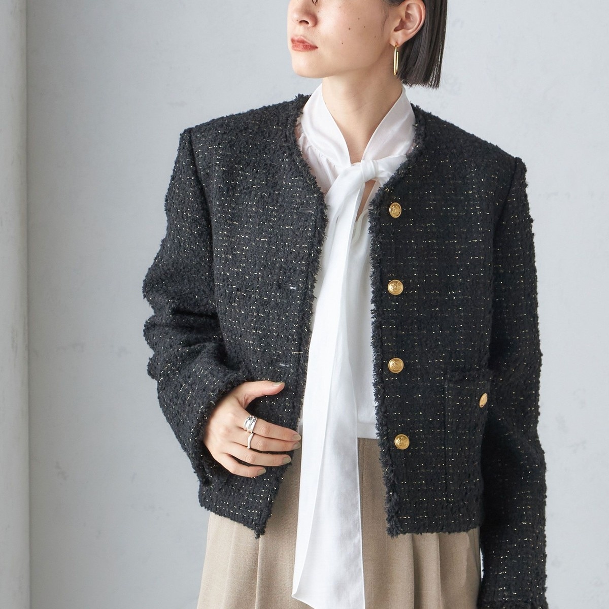 極美品✨レサージュ　GIOLICA　ツイード　 BIGジャケット　ナチュラル 名品GIOLICAツイードBIGジャケットが「いま、人気の理由