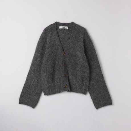 [^ԁF116440099]\tgȋNт̃ApJgpSefrLEEJ[fBKyfޓzApJx[XɃiCƃ|E^aAIȃjbgt@ubNBƂĂ炩ȎƓ{̕\LȖё̃ApJ̗pAƂ͍ۉmۂĂ܂ByfUC/X^COzV[g̃{NV[EtBbgŁAtgɃpb`|Pbg2tĂ܂BVlbNCŁAtg̓z[{^߁A~j}ȃfUCō\zĂ܂B1͂AAE^[̃Ci[ƂĒp̂߂łBySefrz(Zt@[)Be[WVbvƂăXEF[fŒa SefrBẼBe[WACeW߁E̐V߂ŔMĂ܂B2016 NɒN̗FlłuPer Fredrikson(y[EthN\)vƁuSinah Abi(ViEAr)vIWifUC肪ER{[VƂuhX^[g܂BArAŁu[vӖ Sefr ́E㎿VGbg̃ACełByӎzipׂɁAAeV^OEl[KmF̏Ap͂舵BBeɂ̓p\REX}[gtHȂǂ̉{ɂāAۂ̐FƈقȂČꍇ܂B@i̐F͏iP̂ŎBe摜QƂB