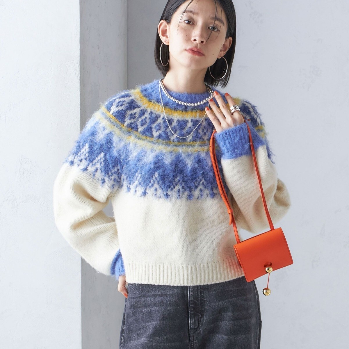 WEB限定】〈手洗い可能〉フラワー 刺繍 デザイン ニット